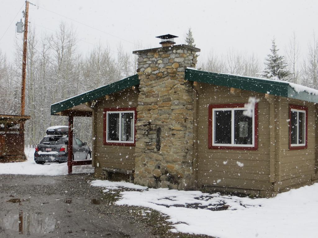 Hi Kananaskis Wilderness - Hostel Екстер'єр фото