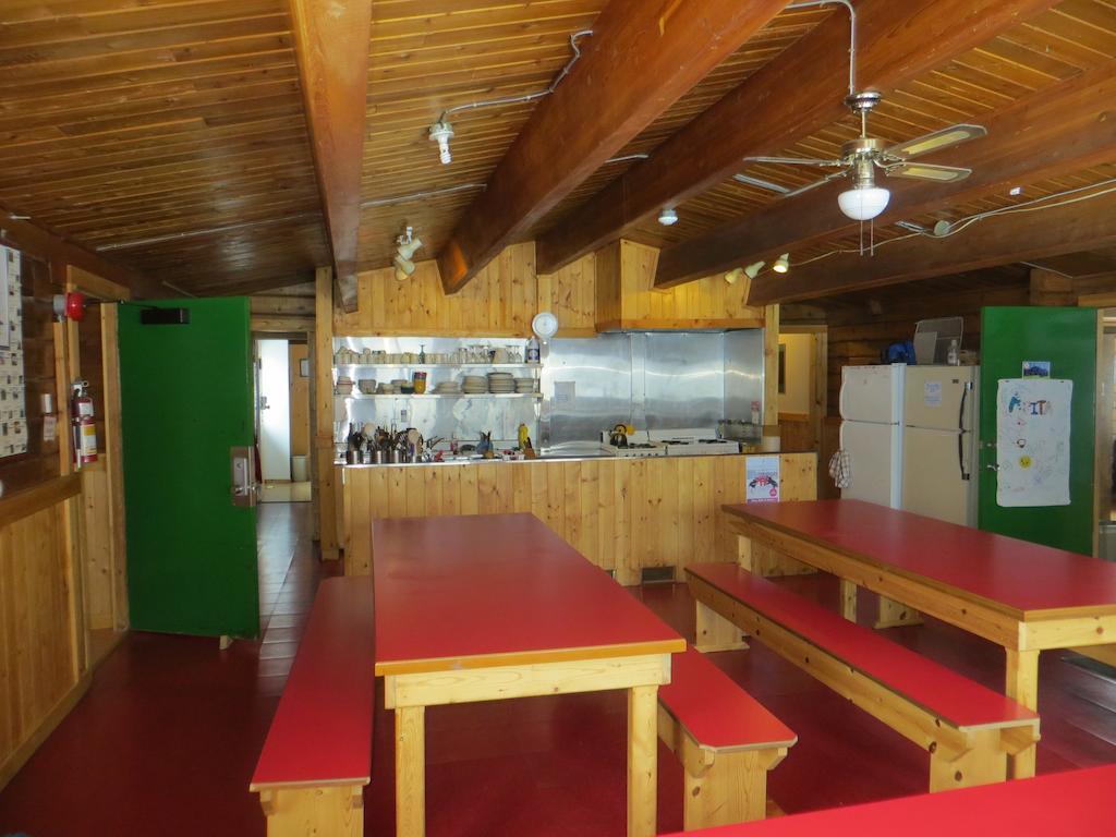 Hi Kananaskis Wilderness - Hostel Екстер'єр фото